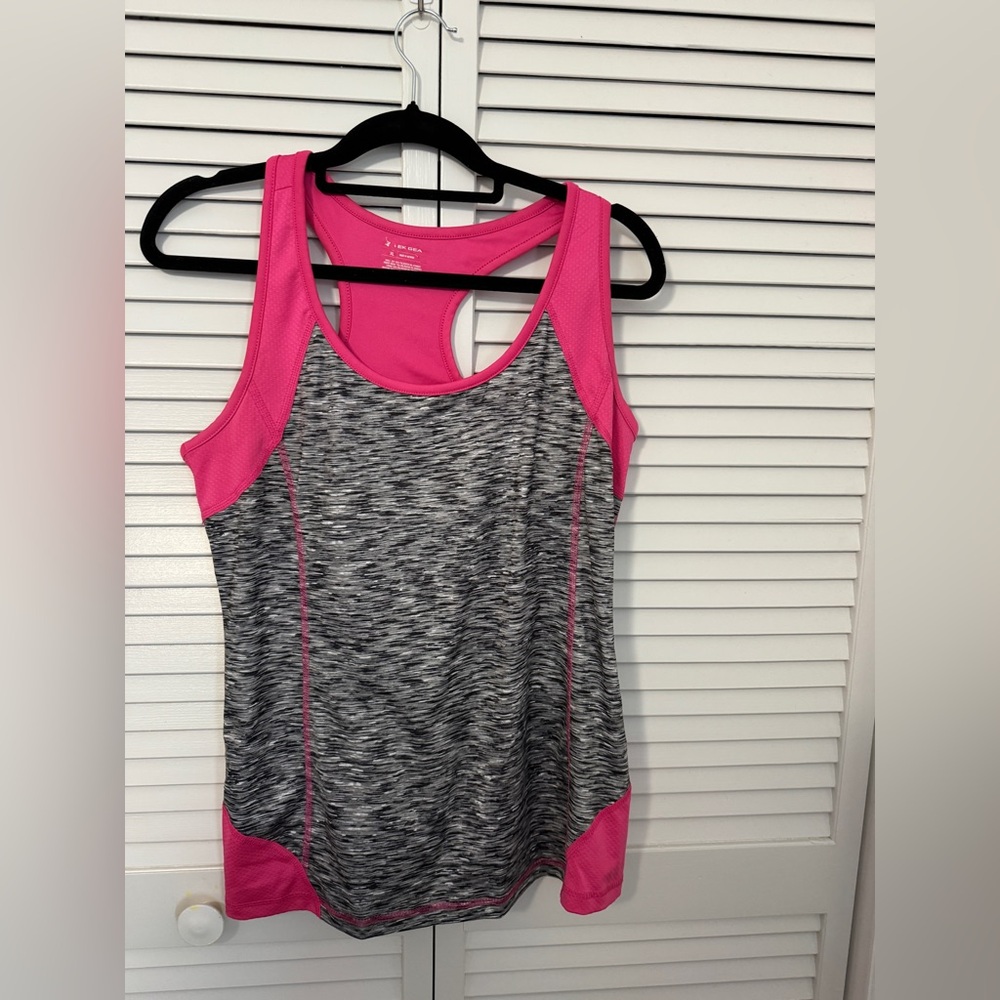 Women's Pink and Gray Workout Tank Top Size XL